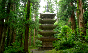 羽黒山五重塔